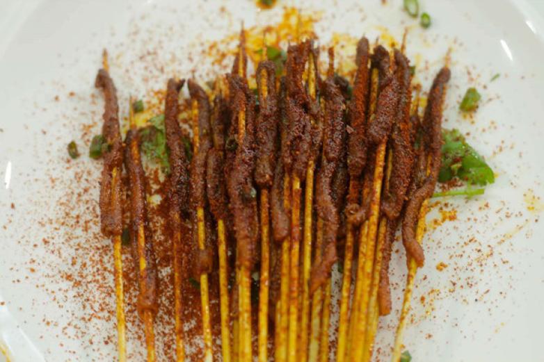 毛记秘制烤鸭肠